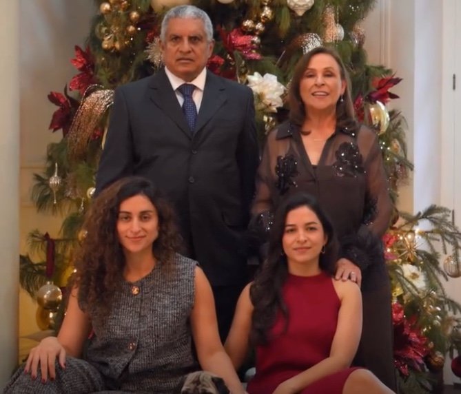 Rocío Nahle envía mensaje de felices fiestas a las familias veracruzanas Rocío Nahle envía mensaje de felices fiestas a las familias veracruzanas