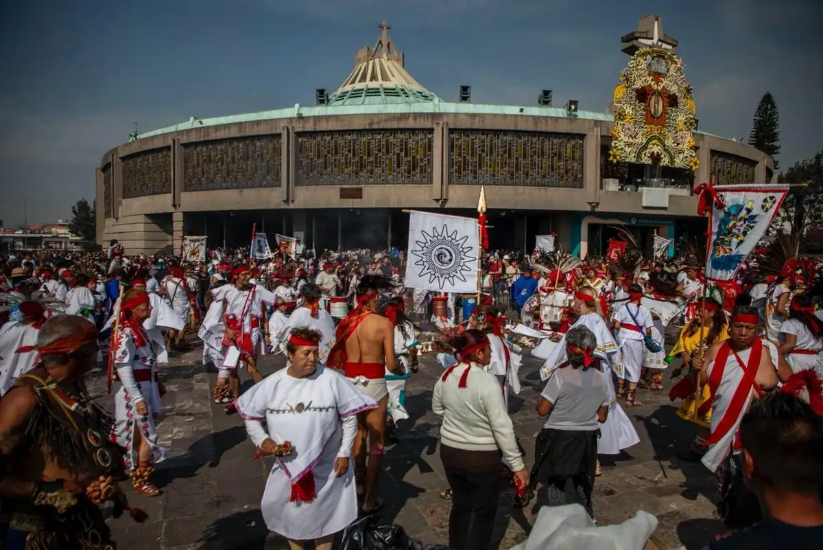 Acuden 13 millones de peregrinos a la Basílica; operativo de seguridad continúa hasta el domingo Acuden 13 millones de peregrinos a la Basílica; operativo de seguridad continúa hasta el domingo