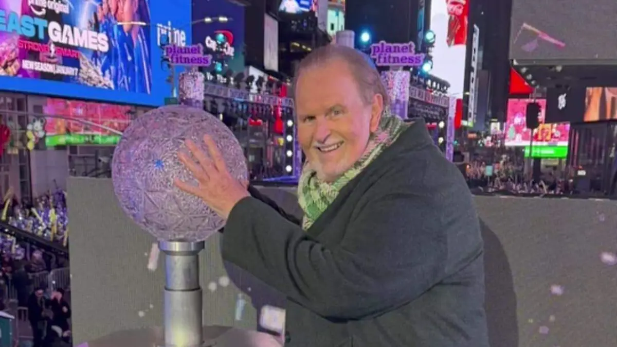 CBS censura a Raúl de Molina por hablar a favor de los inmigrantes CBS censura a Raúl de Molina por hablar a favor de los inmigrantes