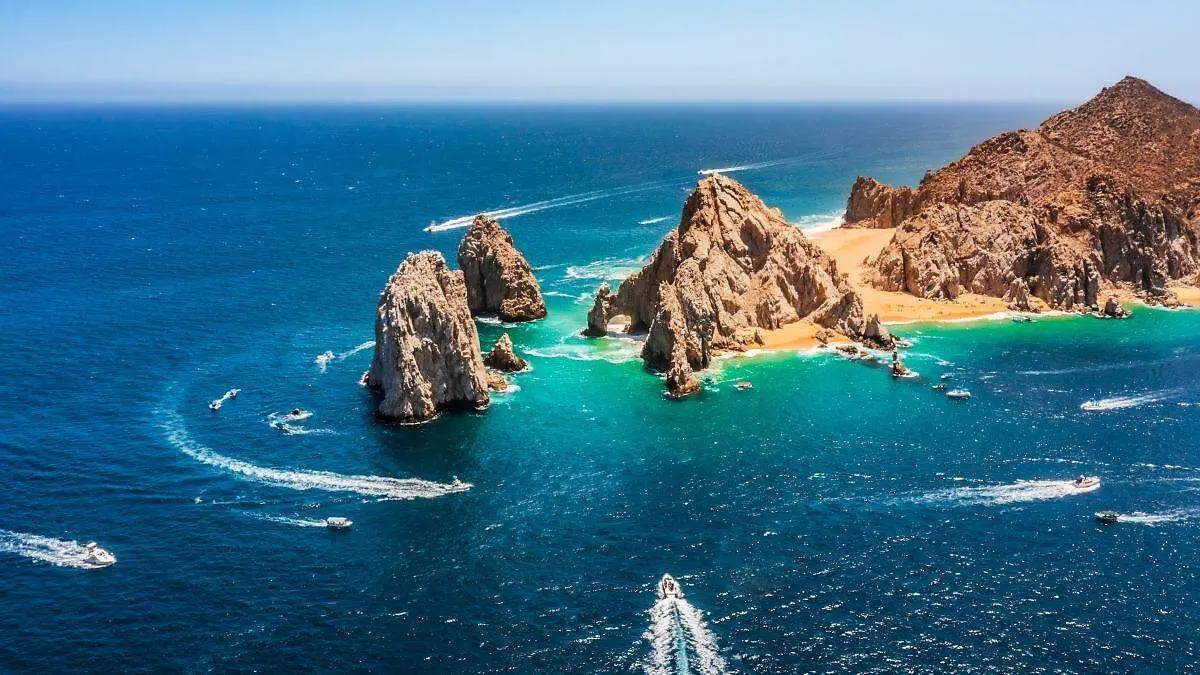 Aumenta Baja California Sur cobro a turistas extranjeros del programa Embrace it a 488 pesos Aumenta Baja California Sur cobro a turistas extranjeros del programa Embrace it a 488 pesos