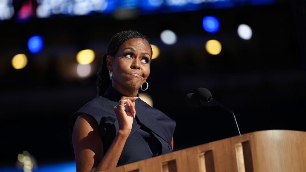 A Michelle Obama le preguntaron sobre la posibilidad de que una mujer sea presidenta de EE.UU. Esto respondió A Michelle Obama le preguntaron sobre la posibilidad de que una mujer sea presidenta de EE.UU. Esto respondió
