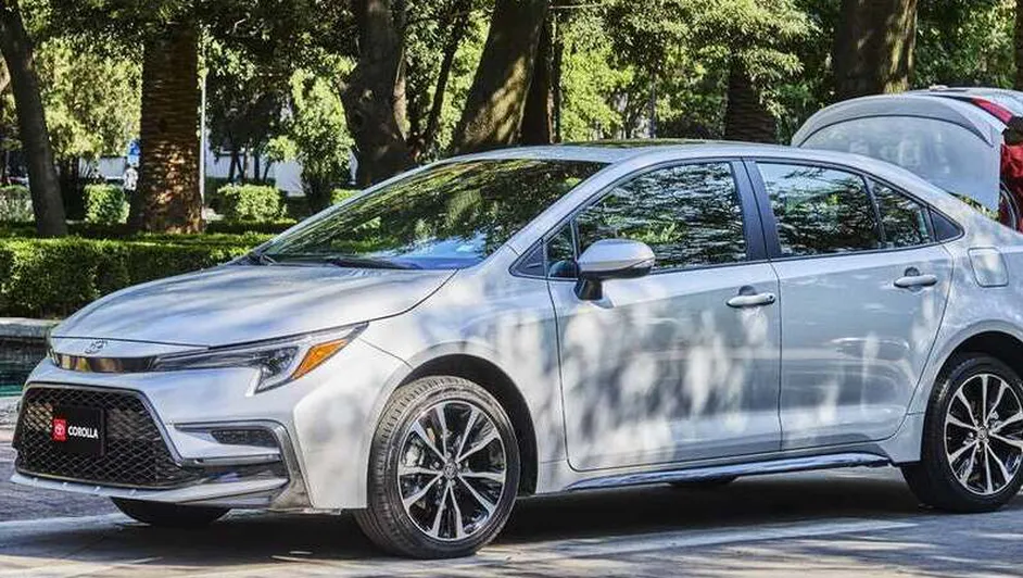 ‘Toyota Corolla’, el auto más vendido de la historia, se reinventa con la versión ‘GR’