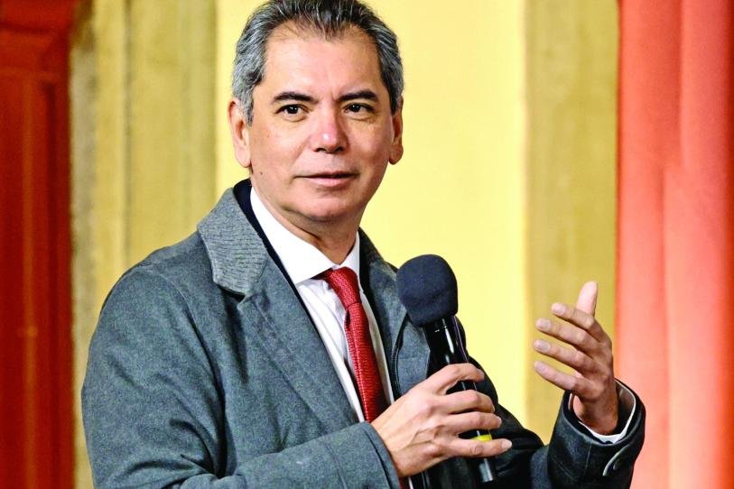 Van a obras públicas 5.6 billones de pesos; esquema mixto de inversión Van a obras públicas 5.6 billones de pesos; esquema mixto de inversión