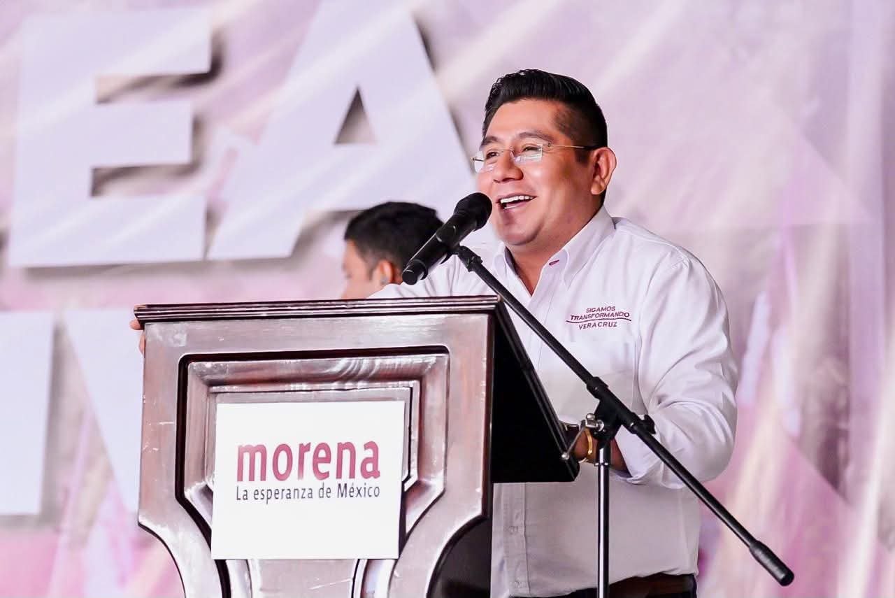 Dirigente de MORENA niega que se obligue a alcaldes a unirse al partido Dirigente de MORENA niega que se obligue a alcaldes a unirse al partido