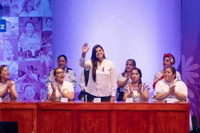 Poza Rica firma convenio del programa “Veracruzana Protegida” para fortalecer la protección de las mujeres Poza Rica firma convenio del programa “Veracruzana Protegida” para fortalecer la protección de las mujeres