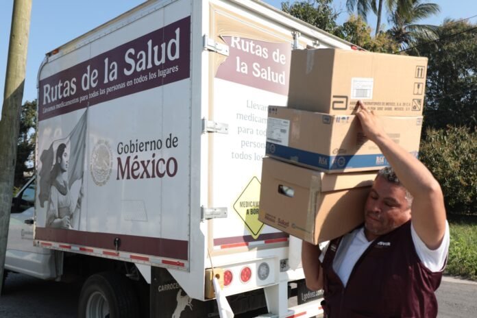 Camionetitas de la Salud garantizan medicamentos en 10 centros de salud y el Hospital de Tlalixcoyan Camionetitas de la Salud garantizan medicamentos en 10 centros de salud y el Hospital de Tlalixcoyan