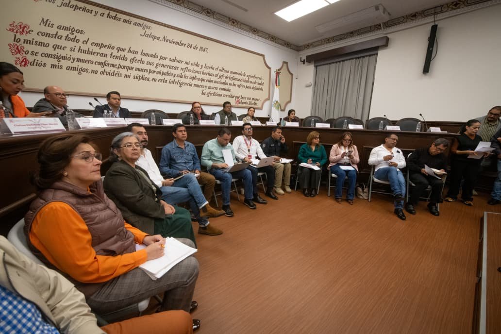 Con vocación de servicio todas las voces se escuchan en el Día del Pueblo; los resultados transforman Con vocación de servicio todas las voces se escuchan en el Día del Pueblo; los resultados transforman