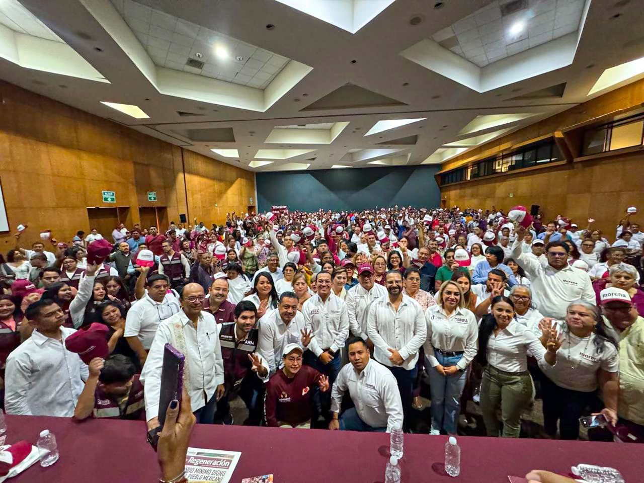 Con llenos totales en Asambleas Informativas, llevamos 11 semanas de gira por Veracruz: Esteban Ramírez Zepeta