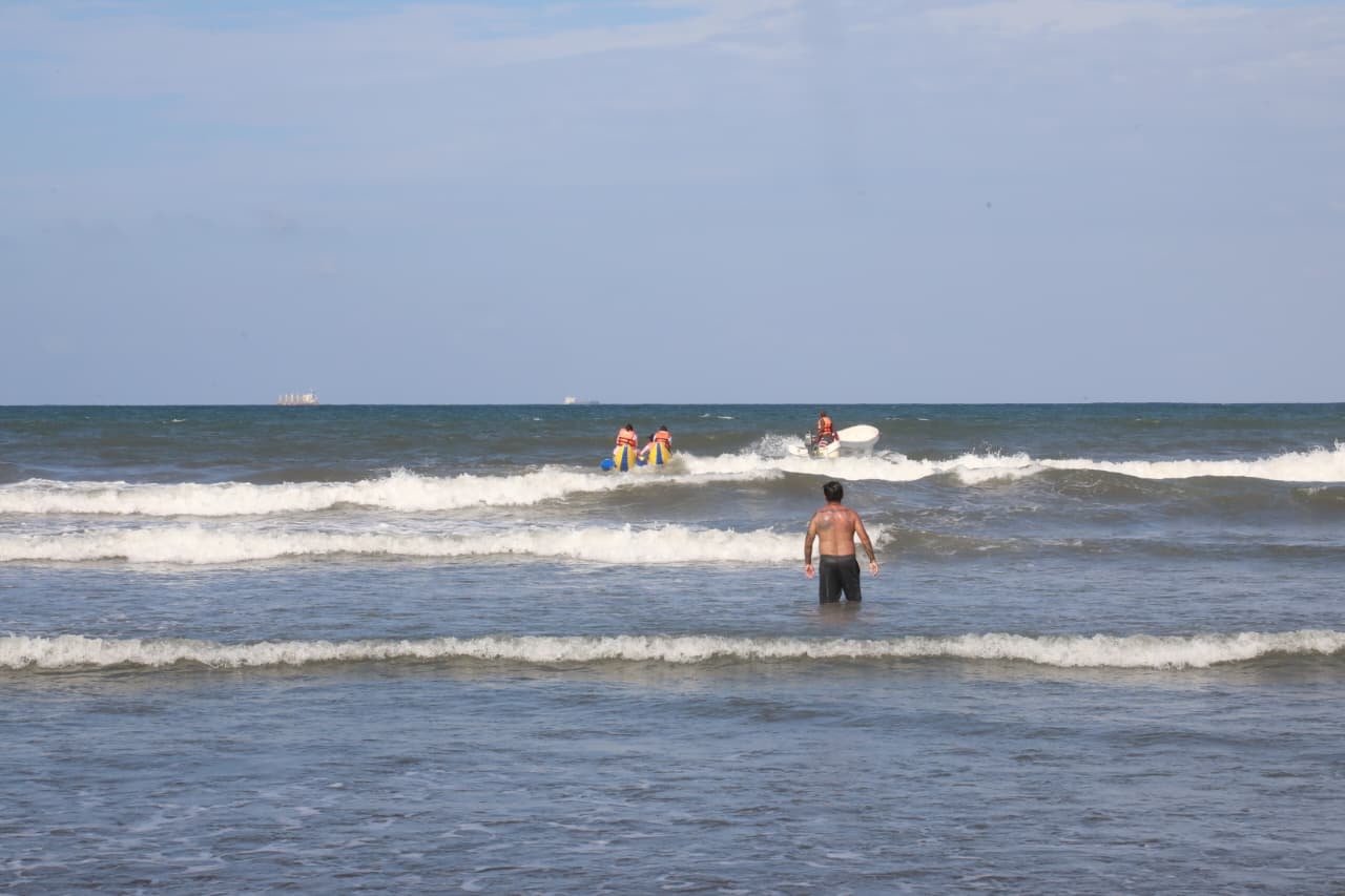 En buen estado playas del puerto; PMA intensifica monitoreo por afluencia turística En buen estado playas del puerto; PMA intensifica monitoreo por afluencia turística