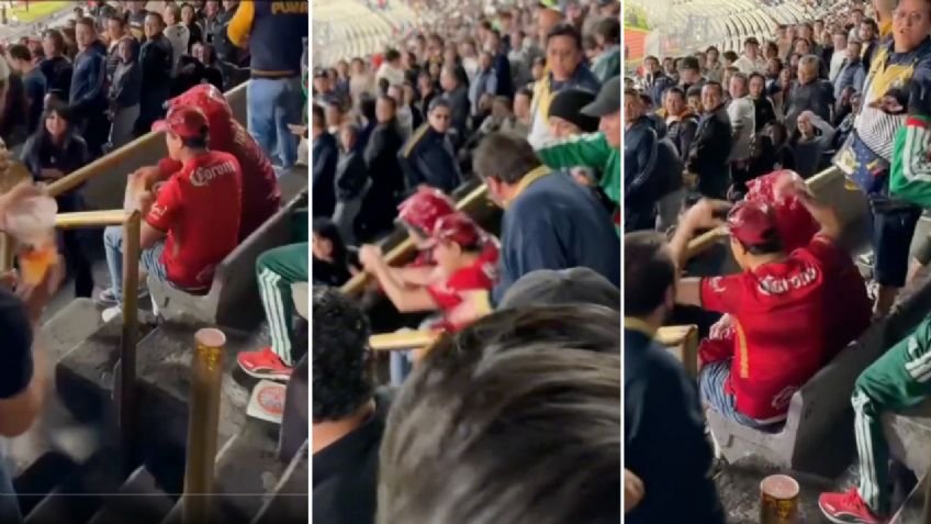 Barra de PUMAS arremeten en contra dos fanáticos de Toluca tras perder la derrota de su equipo Barra de PUMAS arremeten en contra dos fanáticos de Toluca tras perder la derrota de su equipo