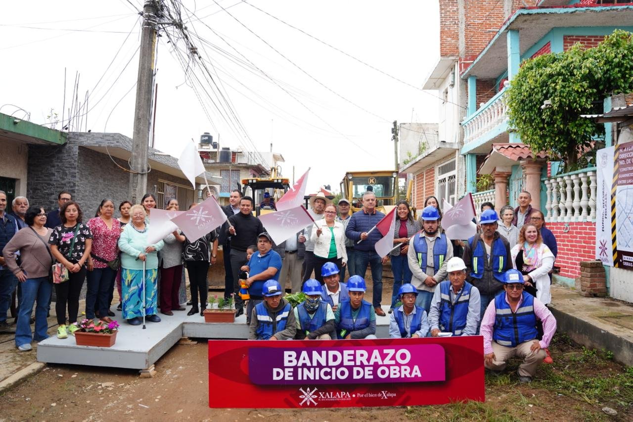 Cumple Daniela Griego a Xalapa, dio banderazo de inicio a múltiples trabajos de pavimentación