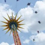 Grupo de visitantes se quedan varados en juego de Six Flags en San Antonio | VIDEO