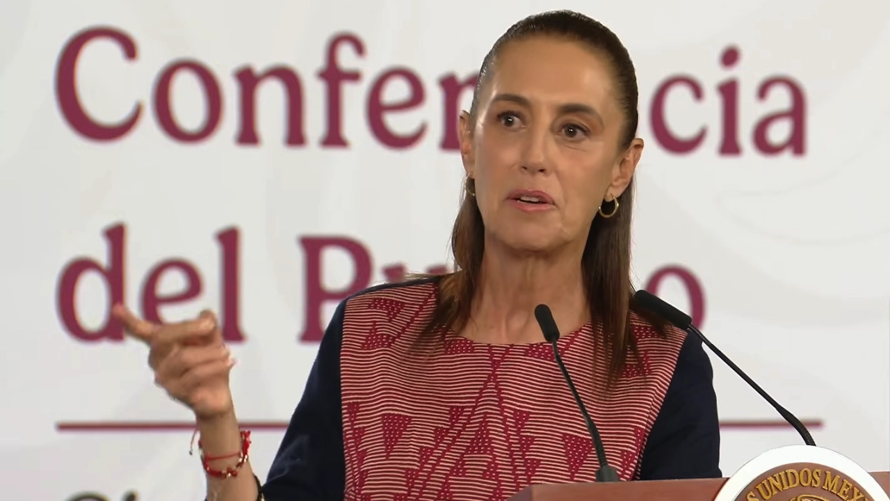 Sheinbaum reitera que citatorios de la FGR a Rocha Moya y Maru Campos son por investigaciones Sheinbaum reitera que citatorios de la FGR a Rocha Moya y Maru Campos son por investigaciones