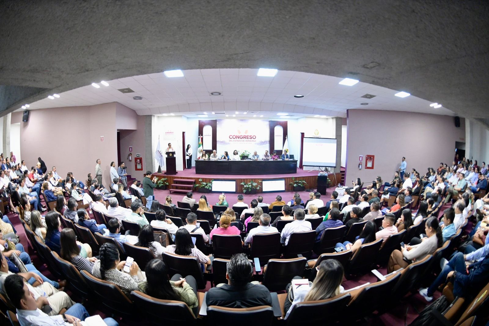 El llamado del Congreso a los ayuntamientos El llamado del Congreso a los ayuntamientos