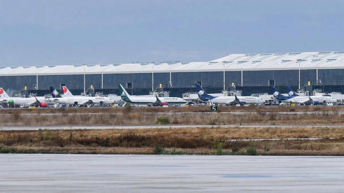 EU ‘palomea’ al AIFA: lo reconoce en oferta aérea de México y aumentará operaciones EU ‘palomea’ al AIFA: lo reconoce en oferta aérea de México y aumentará operaciones