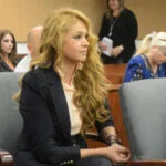 Hijo de Paulina Rubio revela que su mamá fuma marihuana Hijo de Paulina Rubio revela que su mamá fuma marihuana