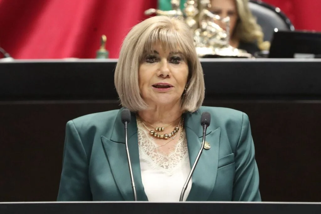 Proponen eliminar el IVA en medicamentos para personas mayores de 60 años