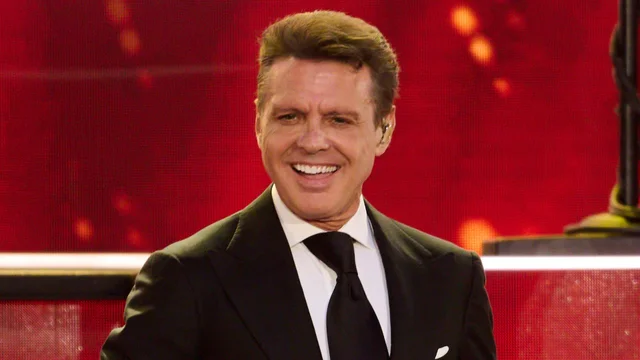 Luis Miguel reafirma su amor por México en un nuevo video: ‘Mi lugar en el mundo’ Luis Miguel reafirma su amor por México en un nuevo video: ‘Mi lugar en el mundo’