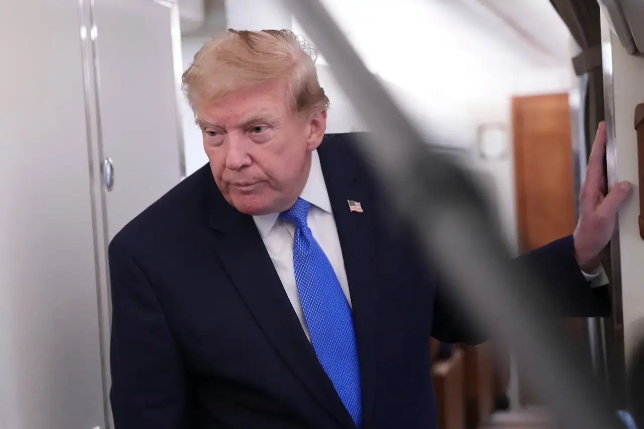 “México no es amigo de EU”: Trump comparte un artículo que critica a Sheinbaum “México no es amigo de EU”: Trump comparte un artículo que critica a Sheinbaum