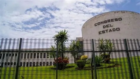 Facundo Fernández de la Cruz informa sobre audiencia legislativa tras denuncia de la Fiscalía.