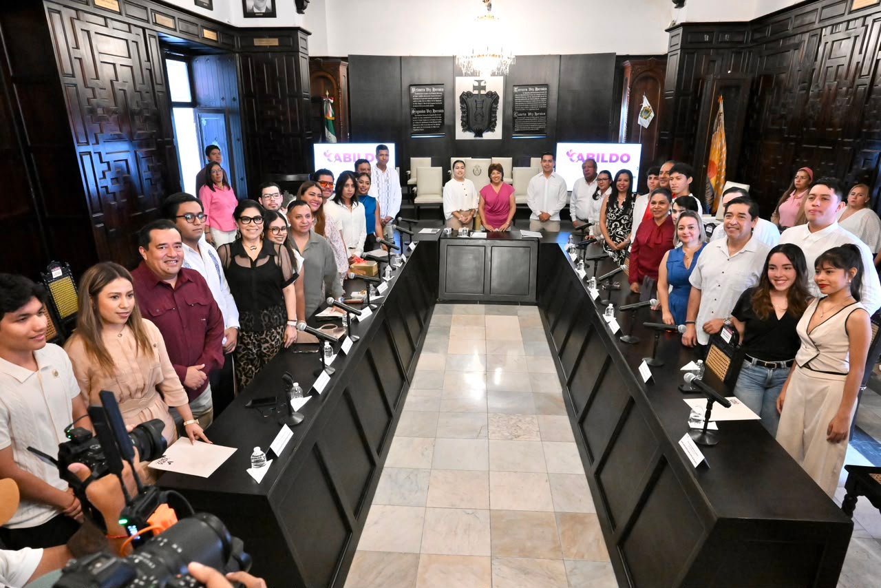 Realizan Cabildo Juvenil 2026 en el Ayuntamiento de Veracruz Realizan Cabildo Juvenil 2026 en el Ayuntamiento de Veracruz