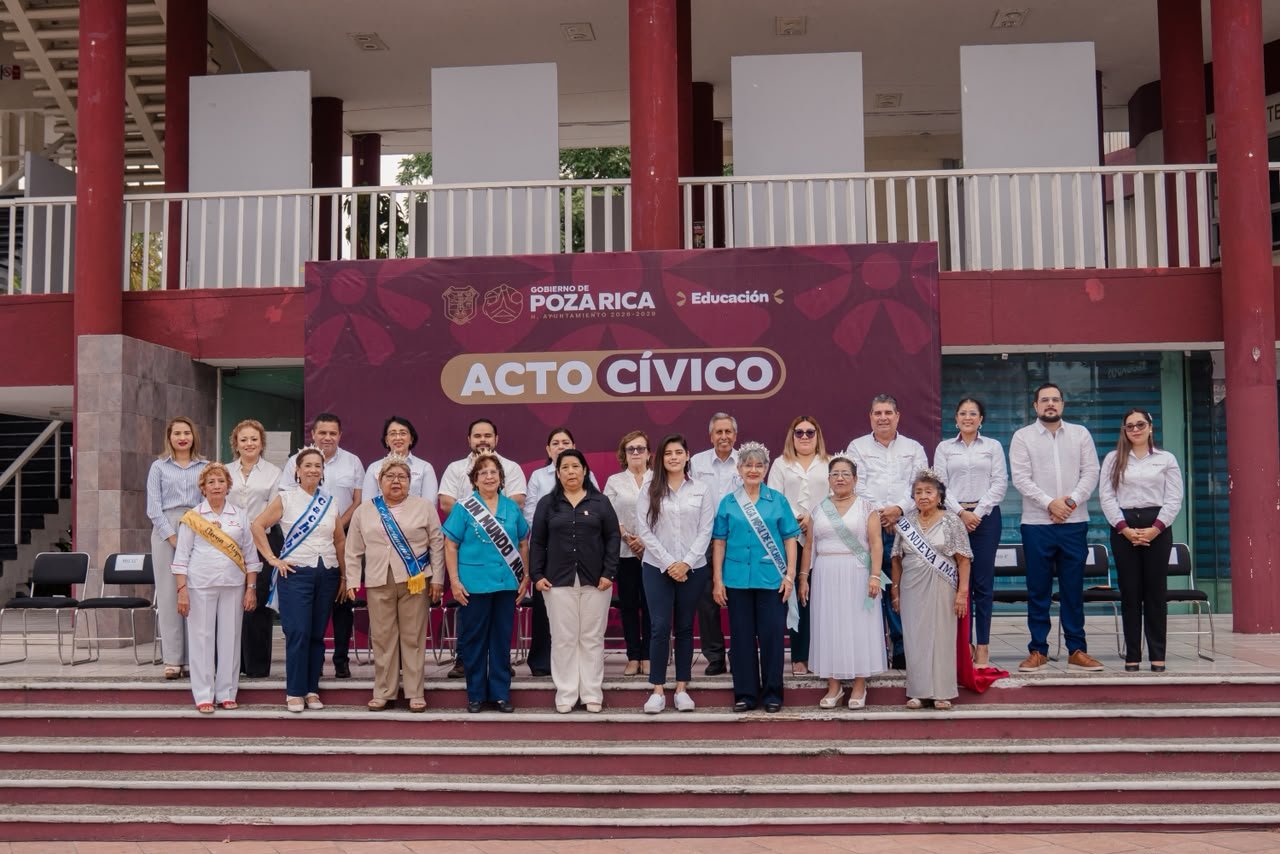 GOBIERNO DE POZA RICA Y DIF MUNICIPAL REALIZAN ACTO CÍVICO CON CLUBES DE INAPAM EN EL MARCO DEL MES DEL ADULTO MAYOR
