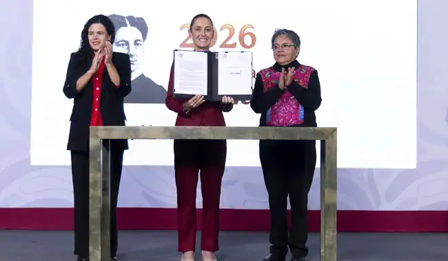 Presidenta Claudia Sheinbaum firma decreto para fortalecer la transparencia en el Gobierno de México Presidenta Claudia Sheinbaum firma decreto para fortalecer la transparencia en el Gobierno de México