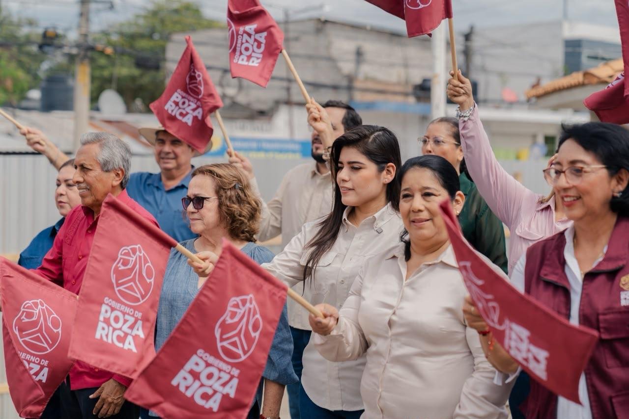 CON REHABILITACIÓN DE PLAZA GARIBALDI, GOBIERNO DE POZA RICA RECUPERA UNO DE LOS ESPACIOS MÁS REPRESENTATIVOS CON REHABILITACIÓN DE PLAZA GARIBALDI, GOBIERNO DE POZA RICA RECUPERA UNO DE LOS ESPACIOS MÁS REPRESENTATIVOS