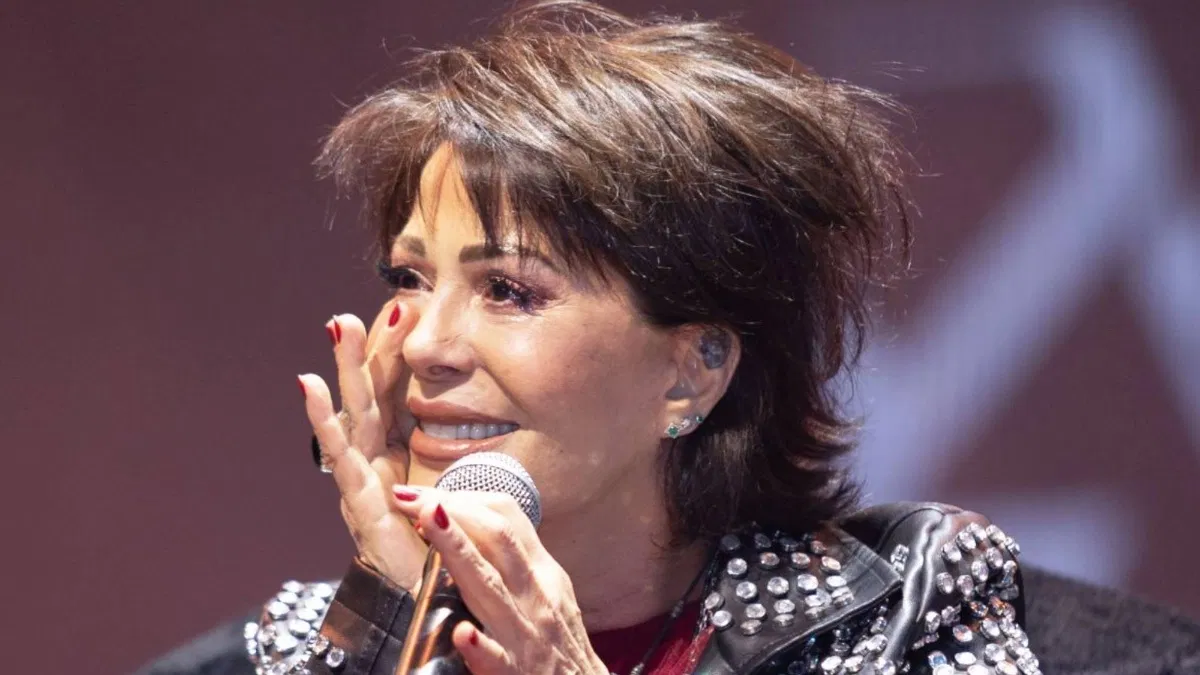 ¿Por qué «se le sale» la cadera a Alejandra Guzmán? El origen del calvario médico de la cantante ¿Por qué «se le sale» la cadera a Alejandra Guzmán? El origen del calvario médico de la cantante