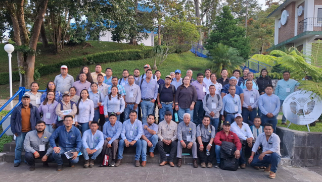 Capacita Agricultura a técnicos para proteger el patrimonio de productores de café Capacita Agricultura a técnicos para proteger el patrimonio de productores de café