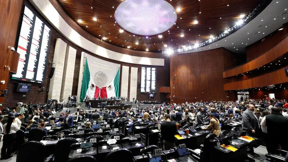 Diputados declaran constitucional la reforma sobre doble nacionalidad; va al Ejecutivo Diputados declaran constitucional la reforma sobre doble nacionalidad; va al Ejecutivo