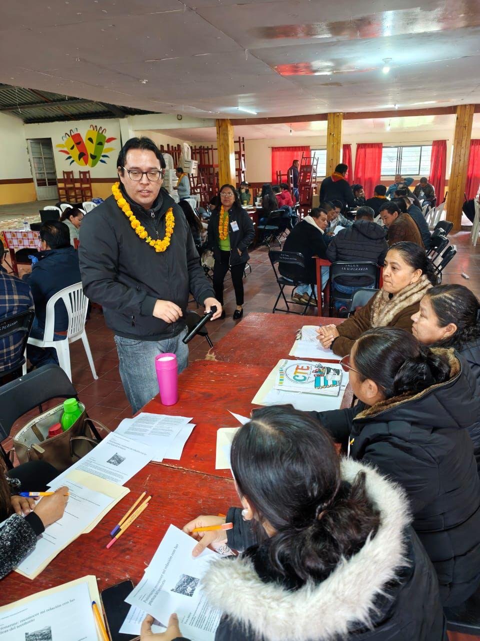 Impartió SEV el taller: Matemáticas desde el Territorio, en Huayacocotla Impartió SEV el taller: Matemáticas desde el Territorio, en Huayacocotla