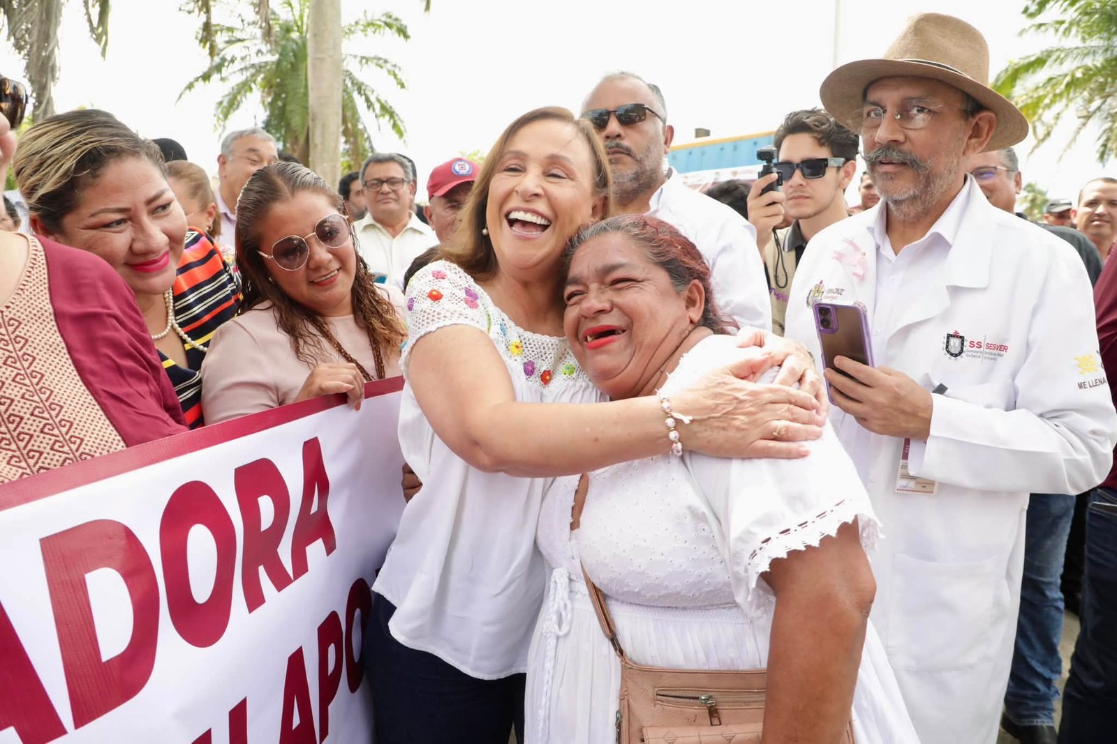 Rocío Nahle entregará apoyos a mil 500 mujeres indígenas emprendedoras del Totonacapan Rocío Nahle entregará apoyos a mil 500 mujeres indígenas emprendedoras del Totonacapan